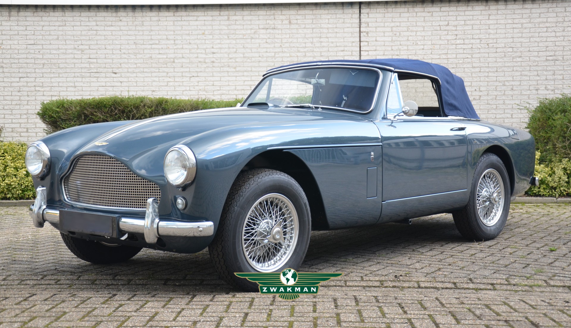 aston martin db2-4 mk3