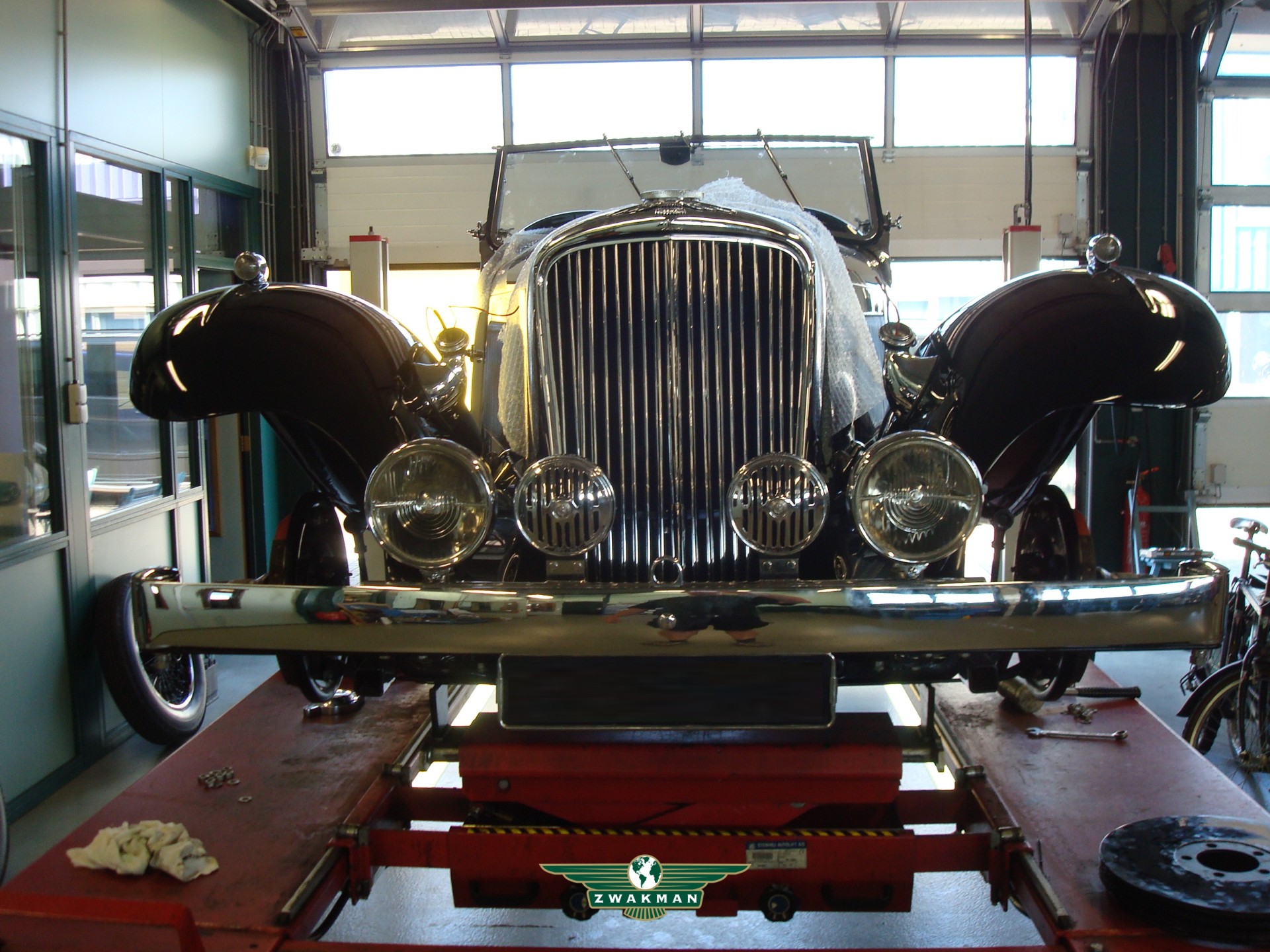 JAGUAR SS OHV TOURER wheels off