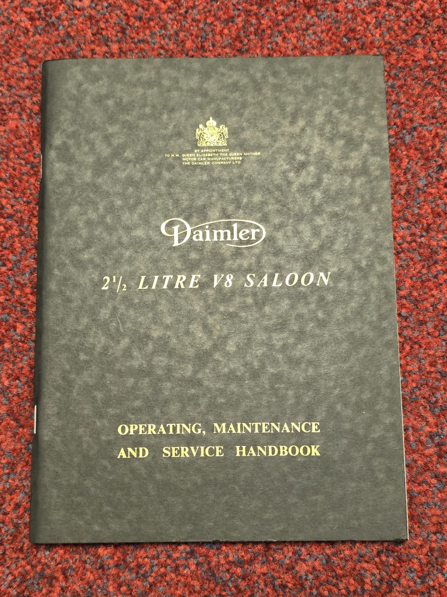 Daimler 2 1/2 Litre v8 Saloon Operating Service Handbook