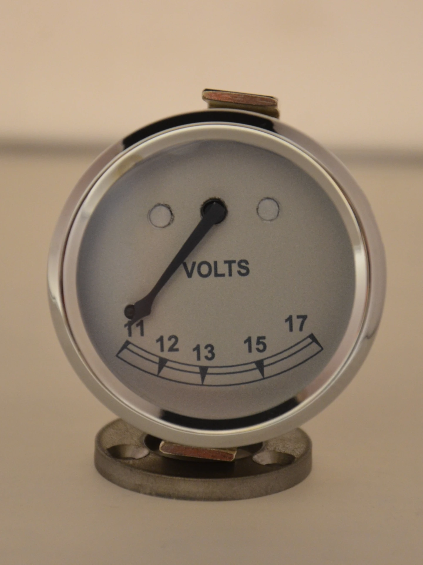 Jaguar SS100 and saloon upgrade from Amp to Volt